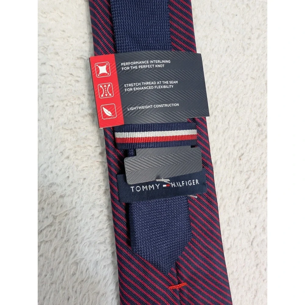 NEW!‎ Tommy Hilfiger Mens The Flex Necktie One Size 100% Silk Red Blue Striped